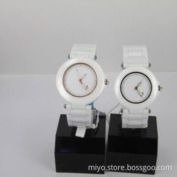 Couple Watch with Shell Dial, Fancy, Stylish and Beautiful, Wholesale,OEM and ODM Orders are Welcome